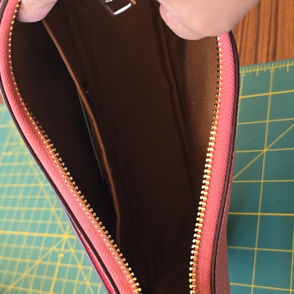 NWT Pink Coach Teri handbag - Picture 9 of 9